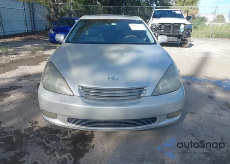 2002 Lexus Es 300 from USA, damaged, VIN JTHBF30G320012537